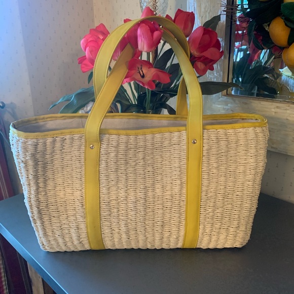Mark and Graham, EXTRA LARGE straw beach tote. YELLOW trim and 2 straps 10 inch - Picture 5 of 10